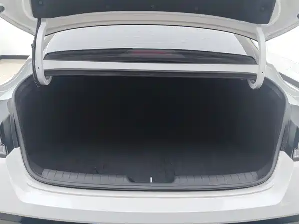 Hyundai Elantra 2026