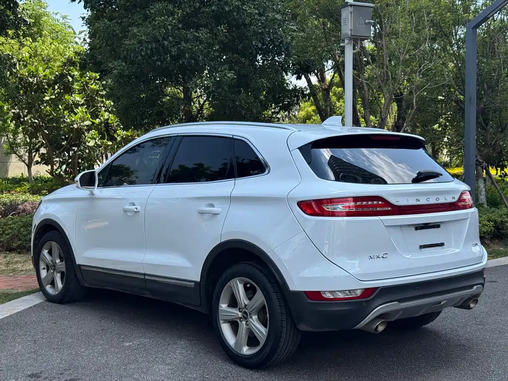 Lincoln MKC 2017 — фото 15