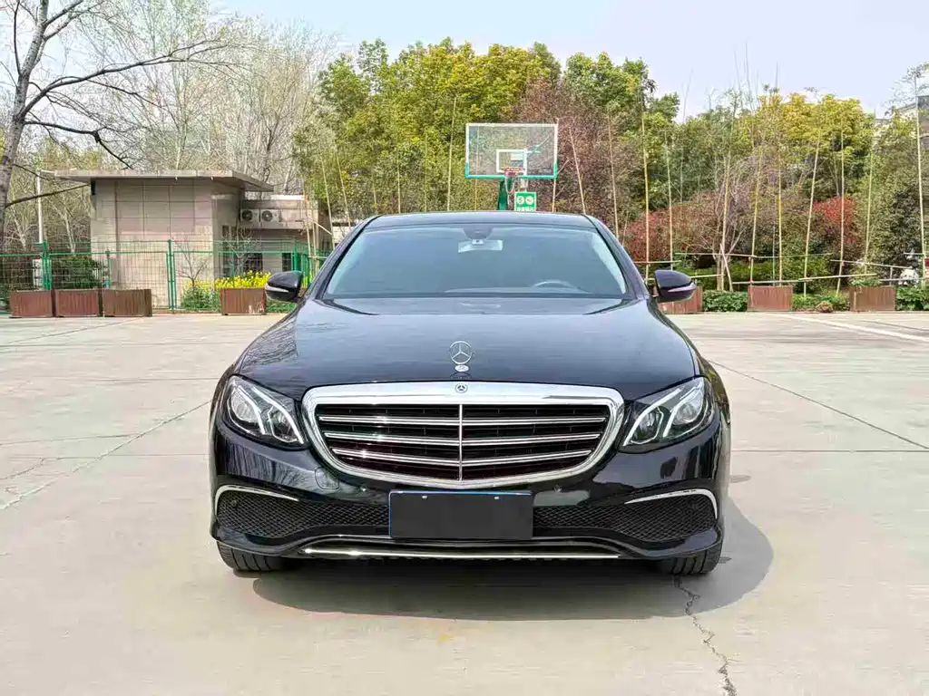 Mercedes-Benz E-Class 2019 — фото 3