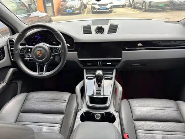 Porsche Cayenne 2018