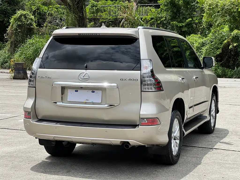 Lexus GX 2014 — фото 19