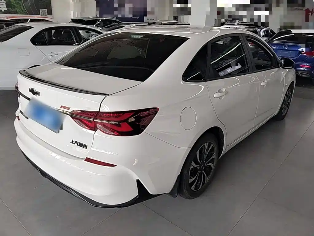 Chevrolet Cruze 2021