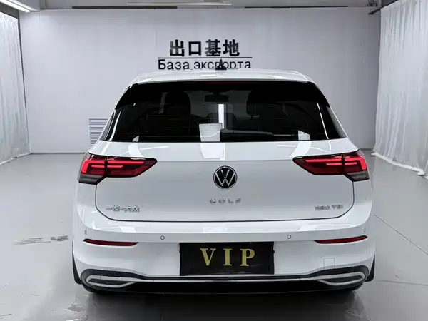 Volkswagen Golf 2022