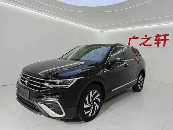 Volkswagen Tiguan L 2023