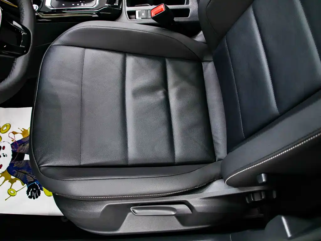 Volkswagen T-Roc 2022 — фото 15