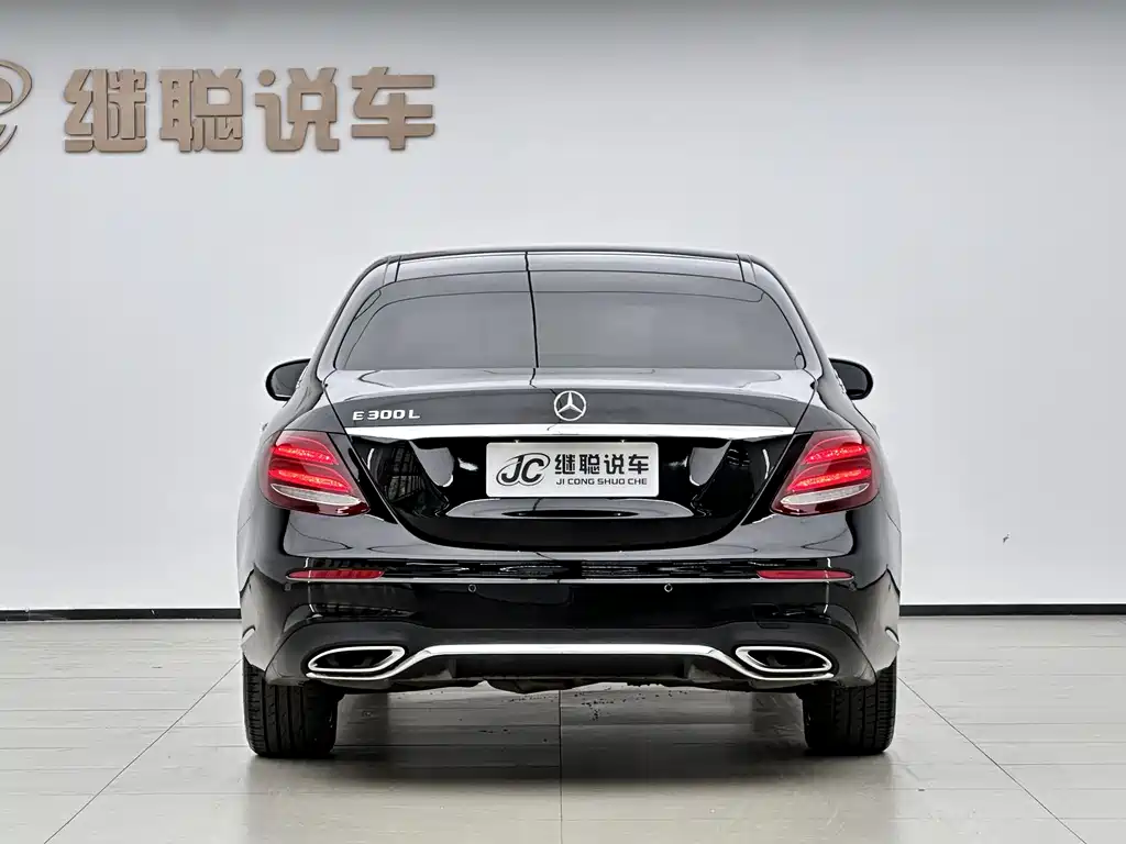 Mercedes-Benz E-Class 2020 — фото 15