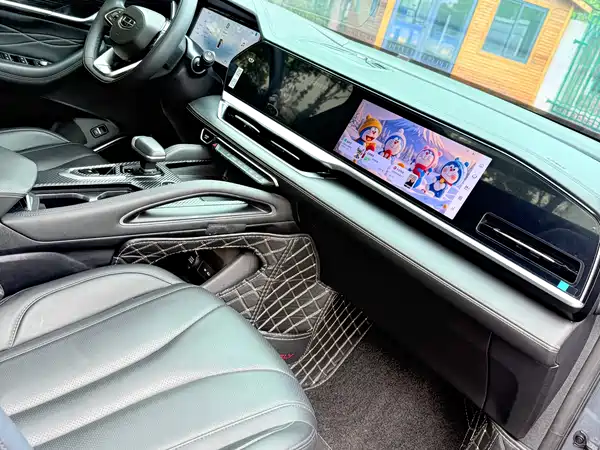 Geely Xingyue L 2024