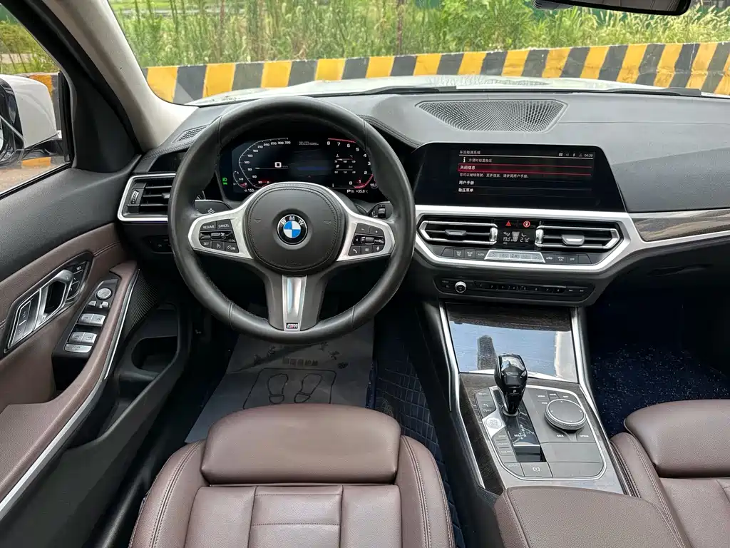 BMW 3 Series 2020 — фото 15