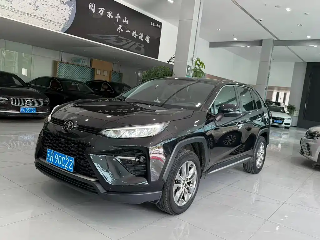 Toyota Wildlander 2022 — фото 1