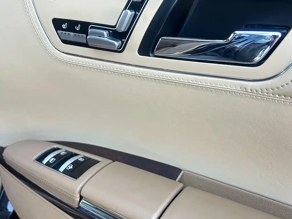 Mercedes-Benz S-Class 2008 — фото 13