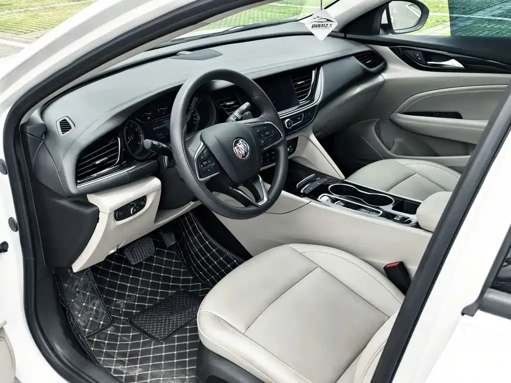 Buick Regal 2022 — фото 12
