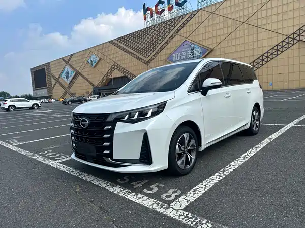 GAC Trumpchi M6 2022