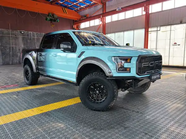 Ford F-150 Raptor 2018