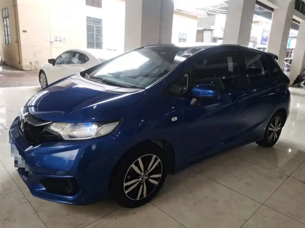 Honda Fit 2018 — фото 1