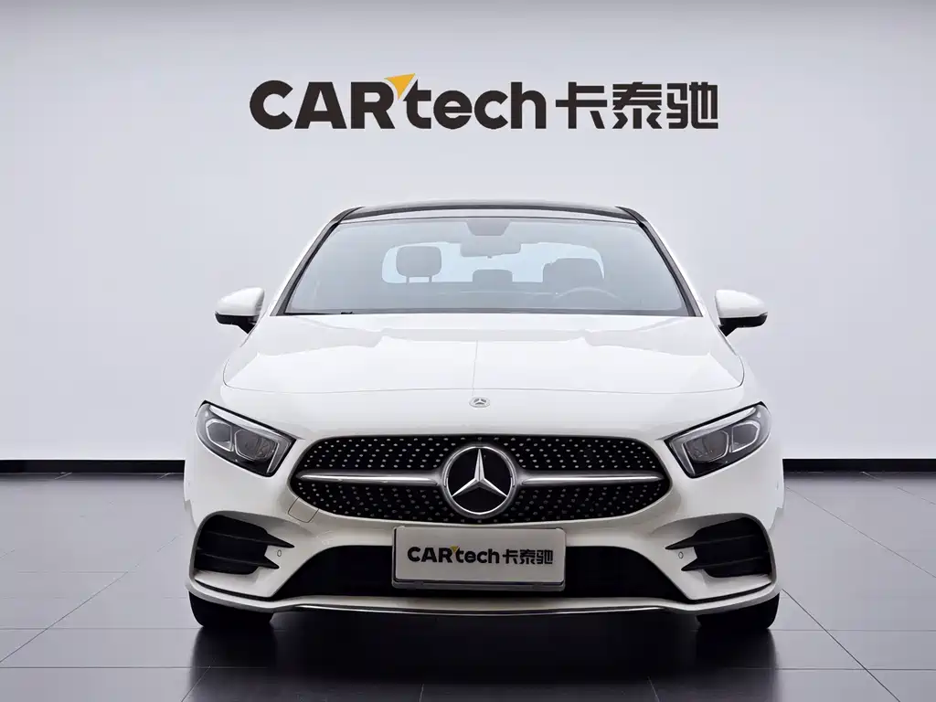 Mercedes-Benz A-Class 2019 — фото 2