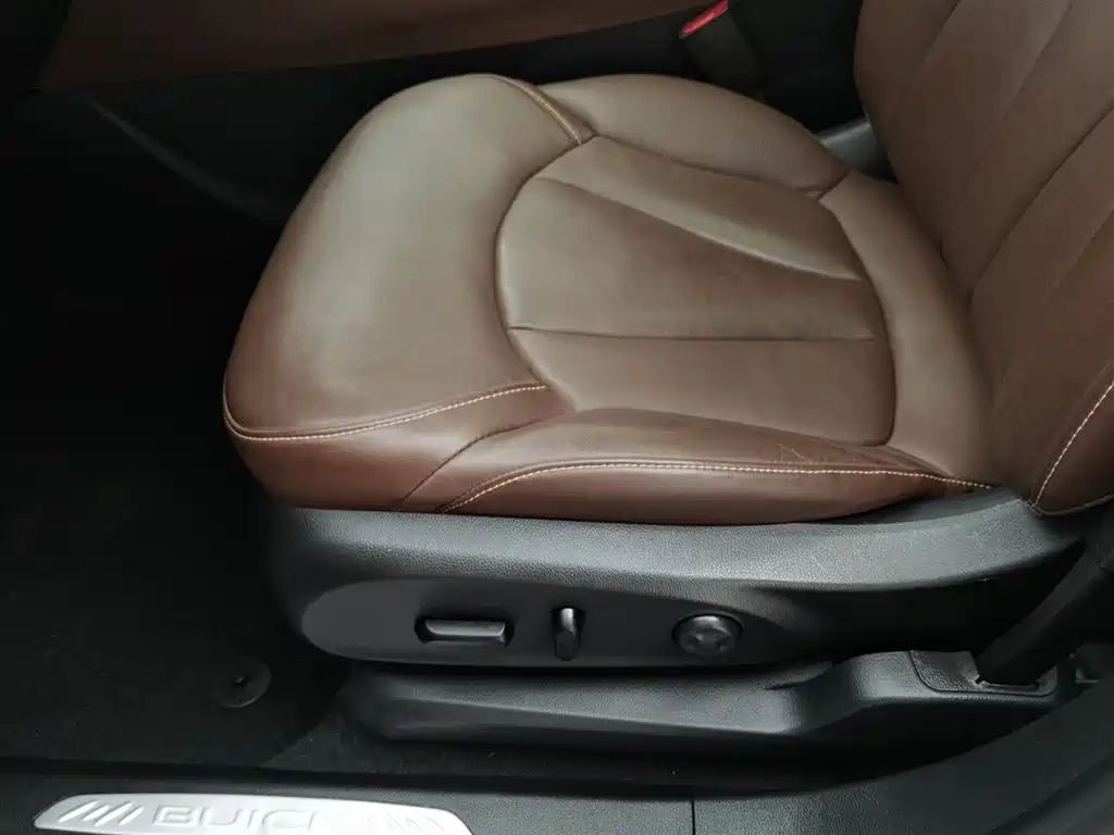 Buick Envision Plus 2021 — фото 20