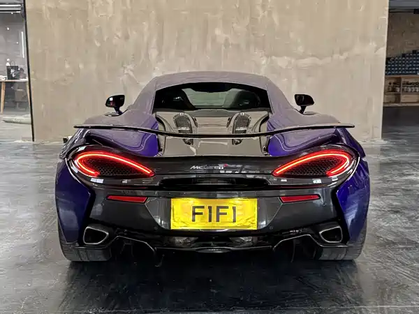 McLaren 570 2015