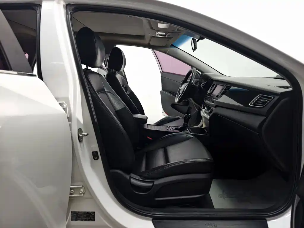 Hyundai Mistra 2016 — фото 14