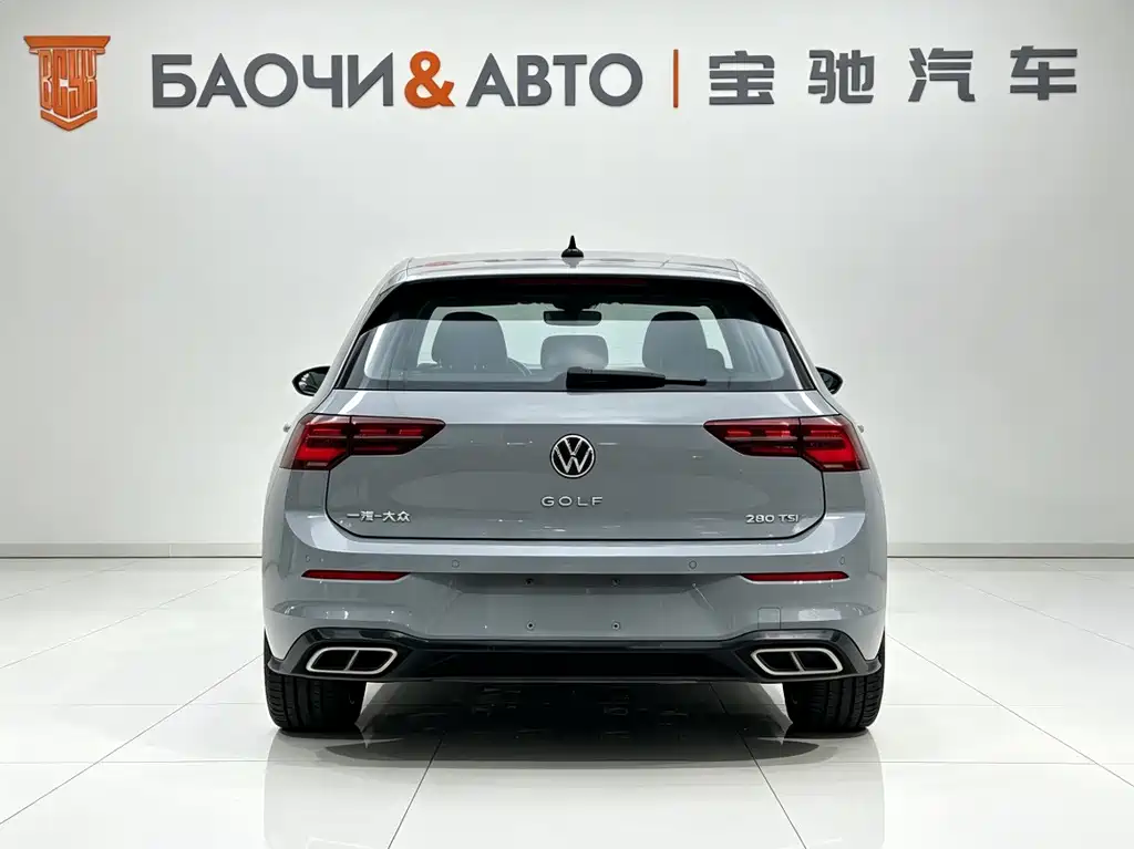 Volkswagen Golf 2023