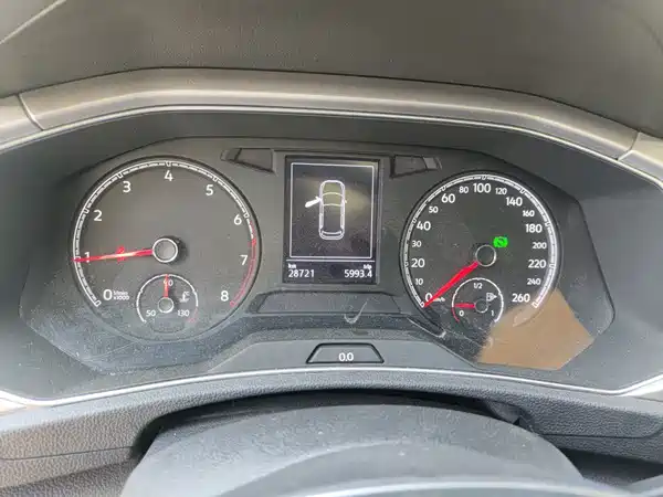 Volkswagen T-Roc 2023