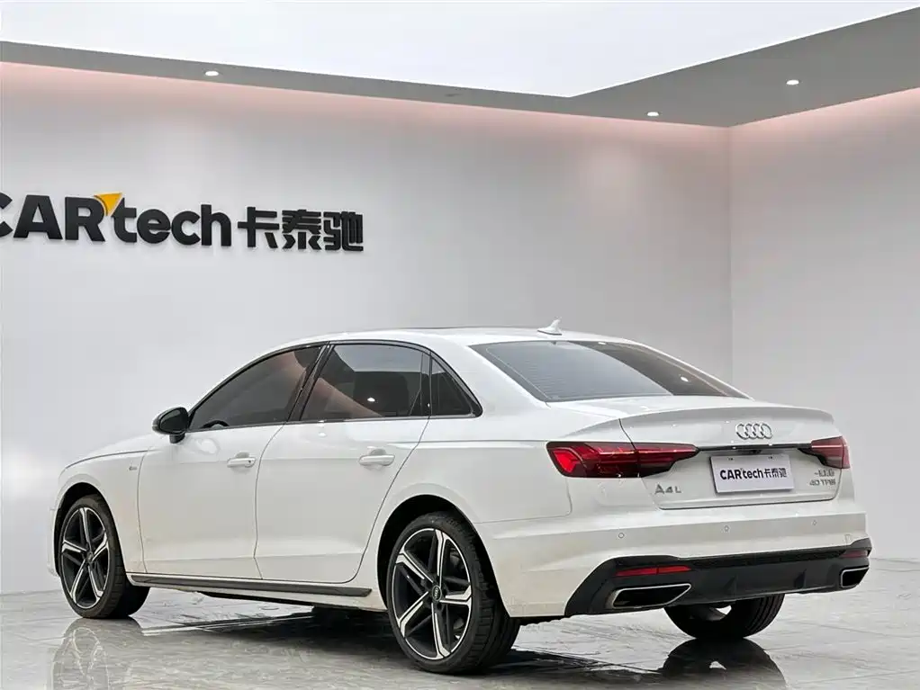 Audi A4L 2024