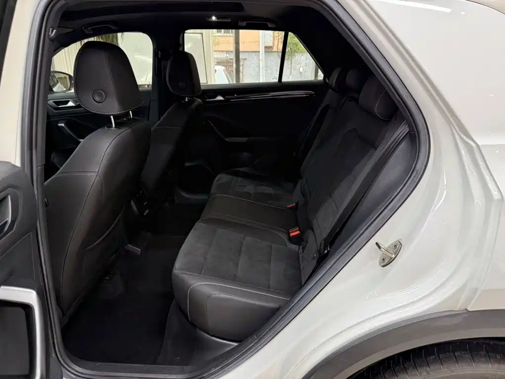 Volkswagen T-Roc 2022 — фото 18