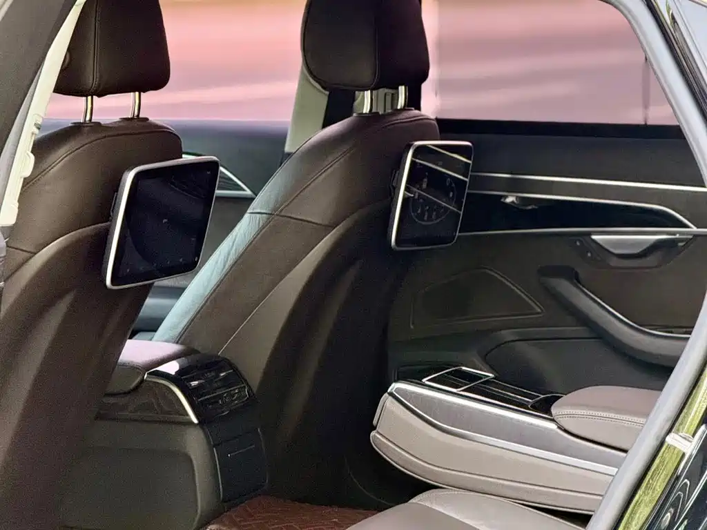 Audi A8 2018