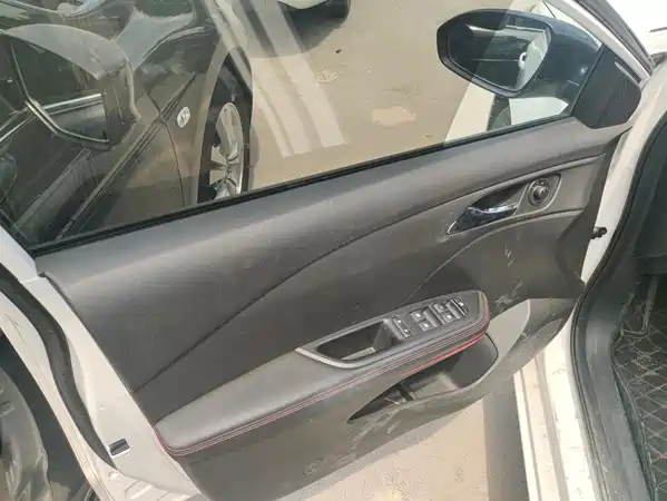 Chevrolet Monza 2020