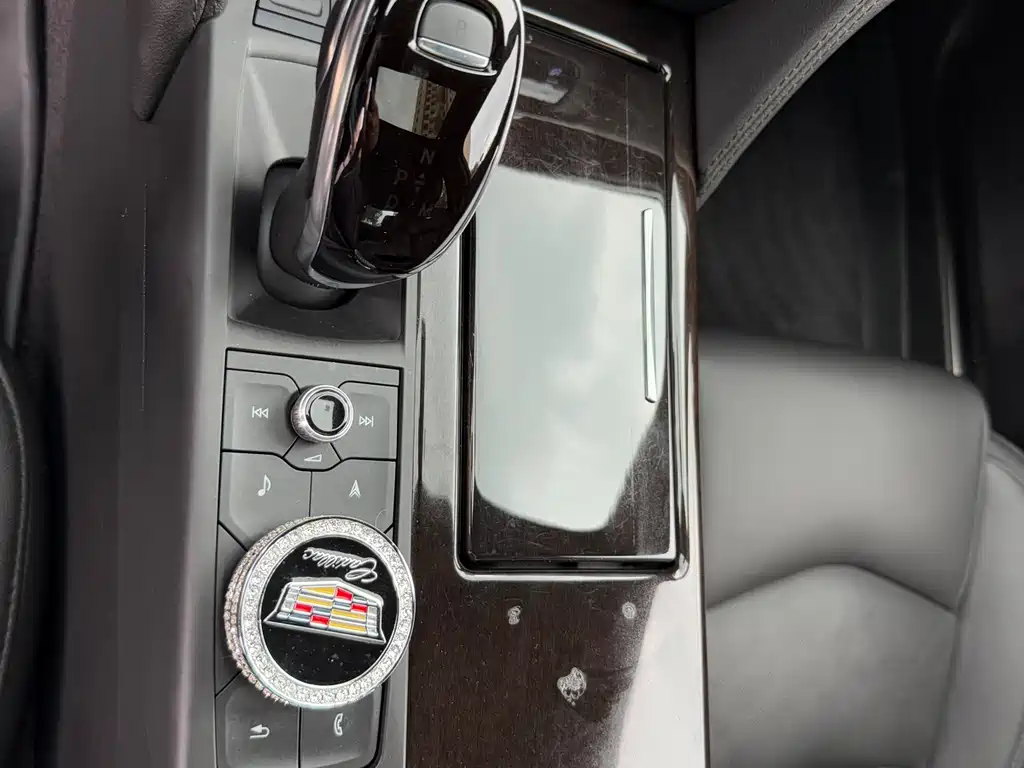 Cadillac CT6 2020 — фото 21