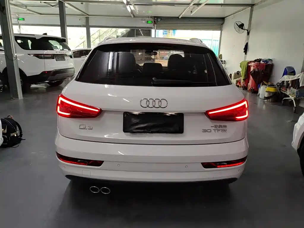 Audi Q3 2018 — фото 6