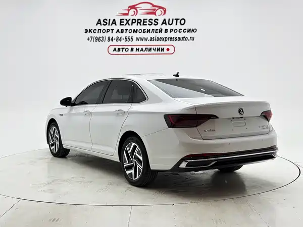 Volkswagen Sagitar 2022