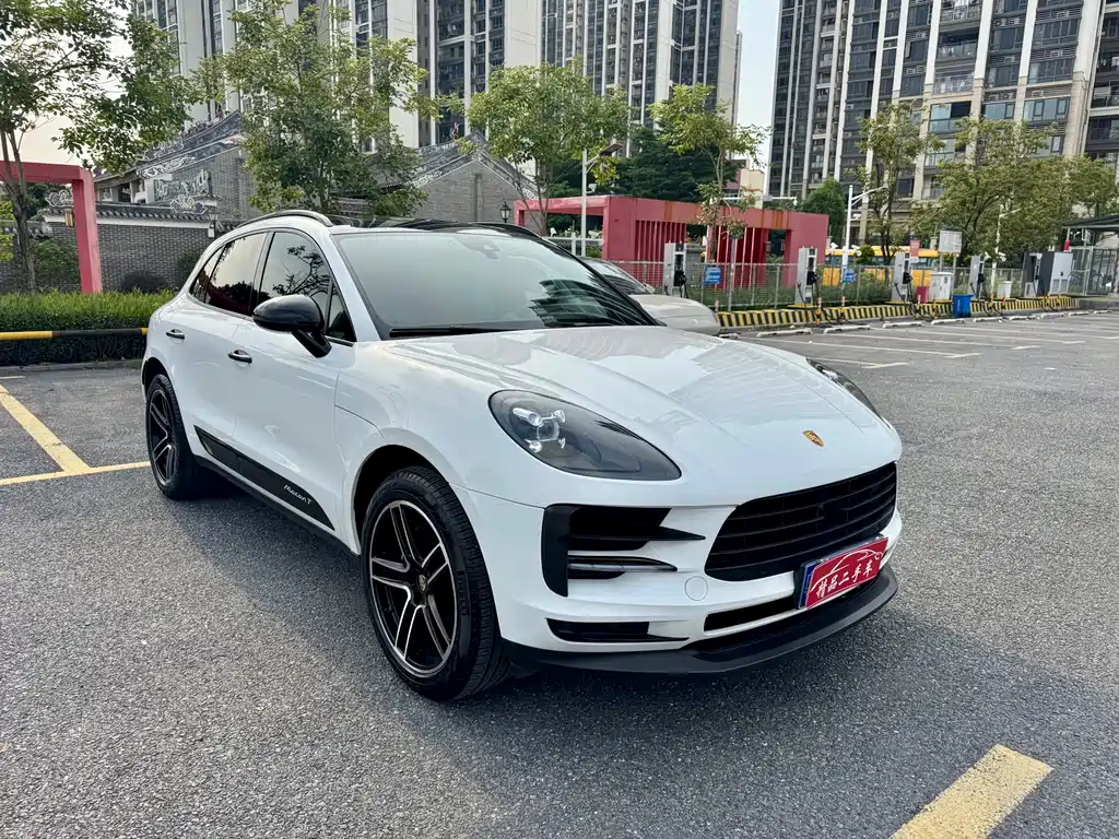 Porsche Macan 2018 — фото 3