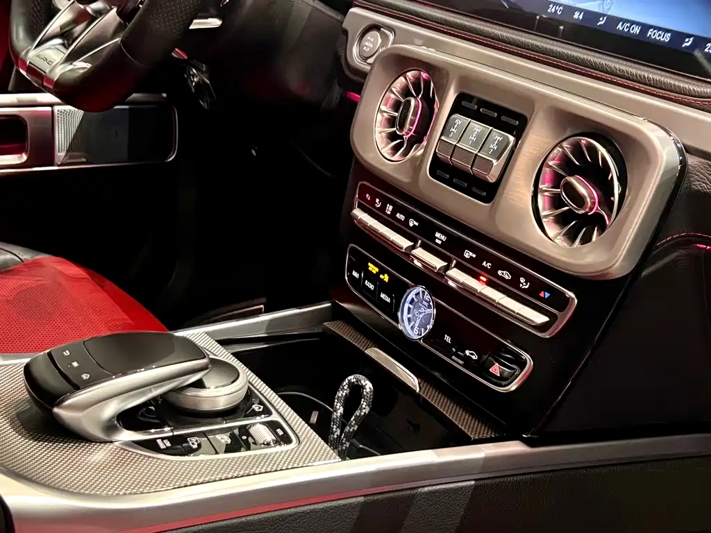 Mercedes-Benz G-Class AMG 2018 — фото 10