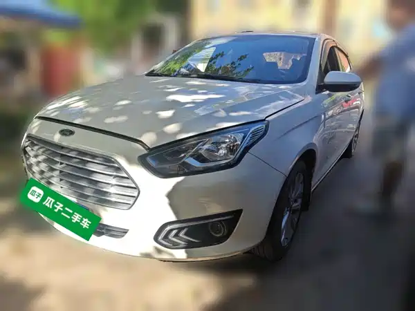 Ford Escort 2018