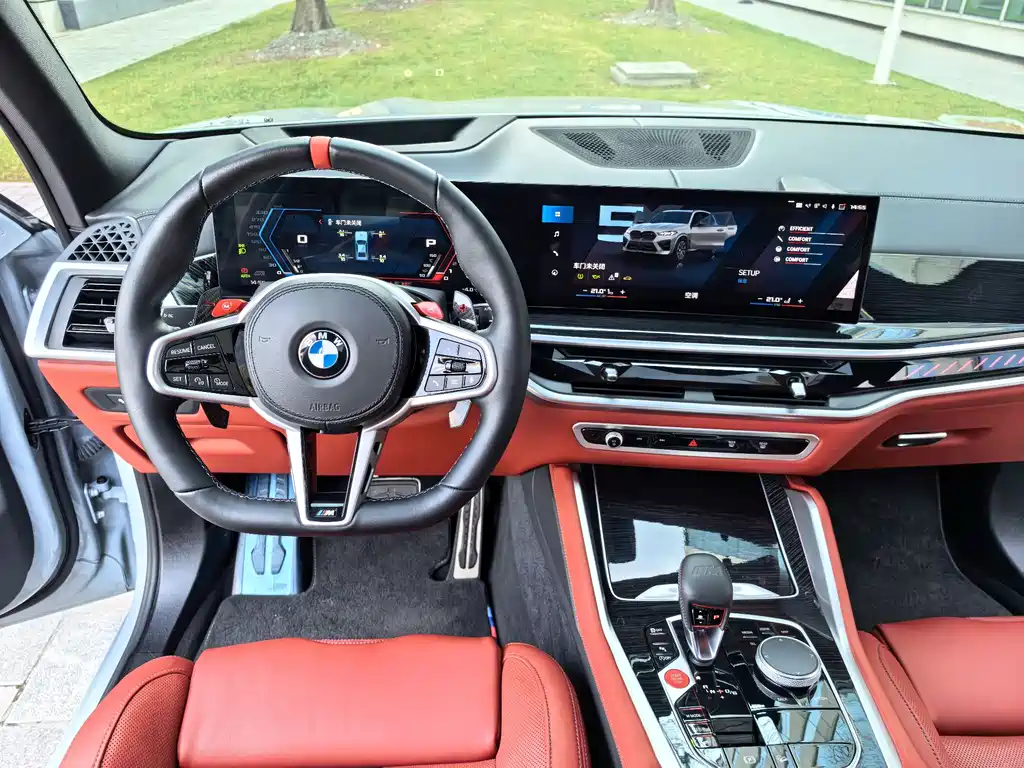 BMW X5 M 2023 — фото 17