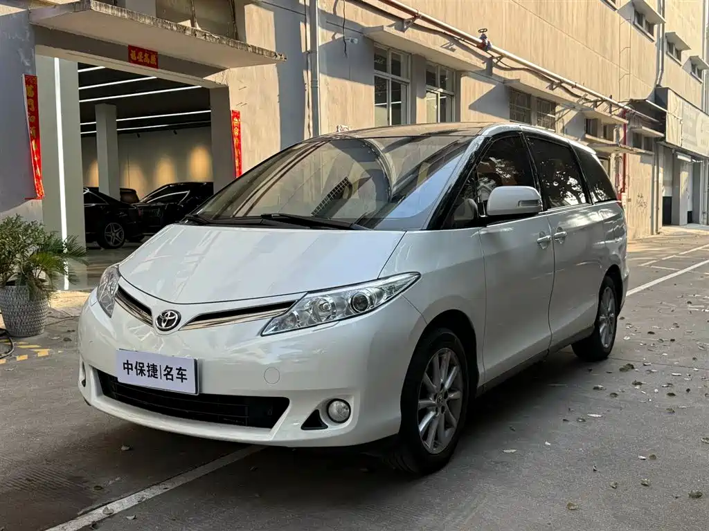 Toyota Previa 2019 — фото 2