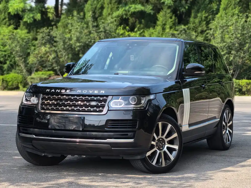 Land Rover Range Rover 2017 — фото 1