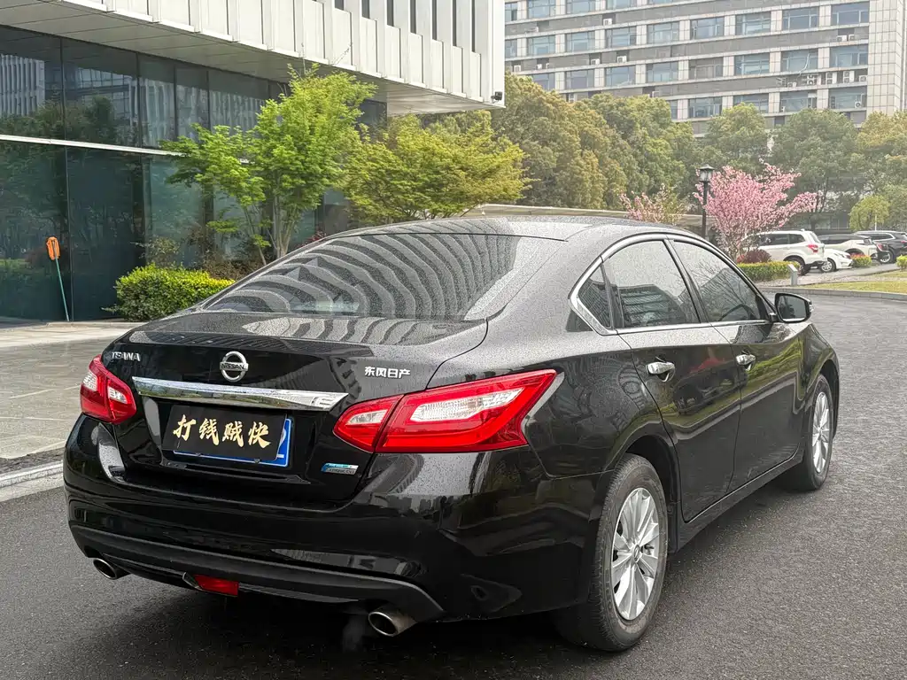Nissan Teana 2018 — фото 10