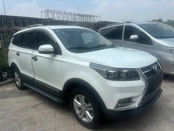 BAIC Huansu S3 2017