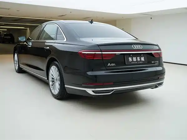 Audi A8 2021
