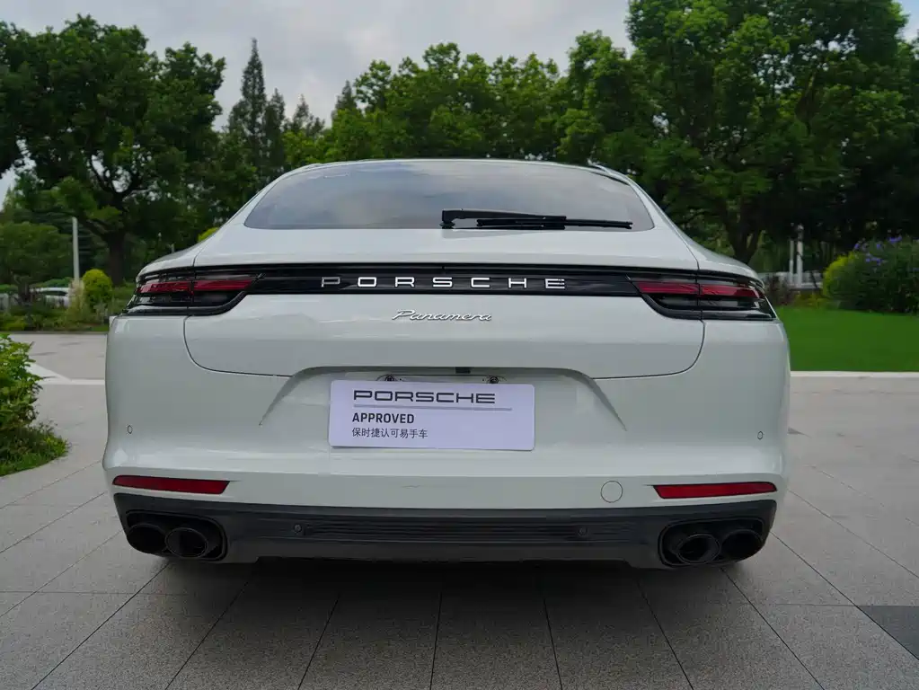 Porsche Panamera 2019 — фото 19