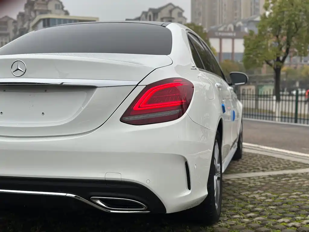 Mercedes-Benz C-Class 2020 — фото 23