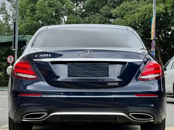 Mercedes-Benz E-Class 2020