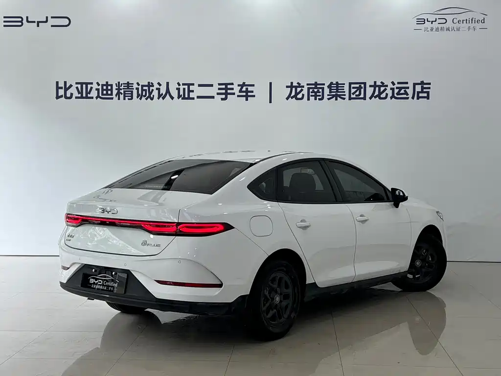 BYD Qin PLUS 2025 — фото 12