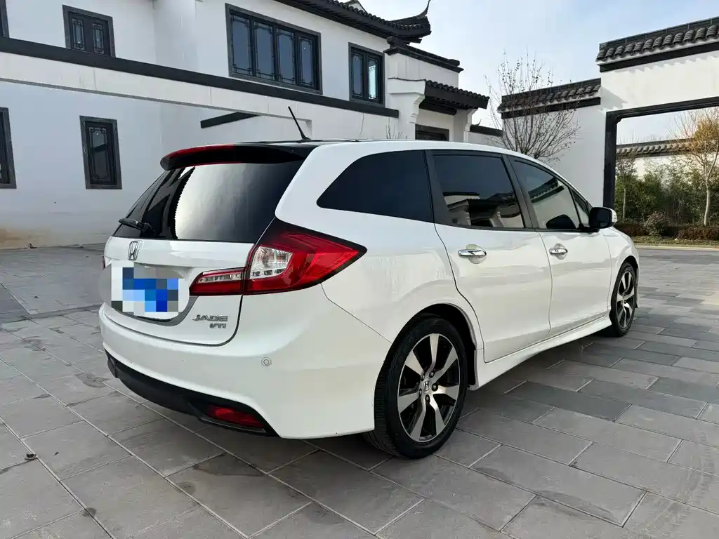 Honda Jade 2015 — фото 7