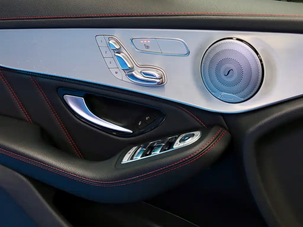 Mercedes-Benz GLC AMG 2019 — фото 22