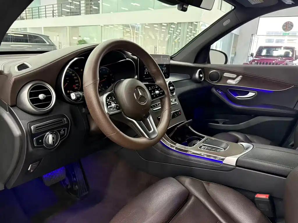 Mercedes-Benz GLC 2022