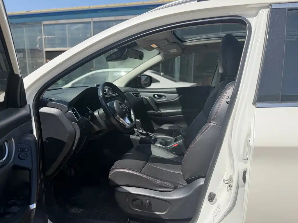 Nissan Qashqai 2023 — фото 4