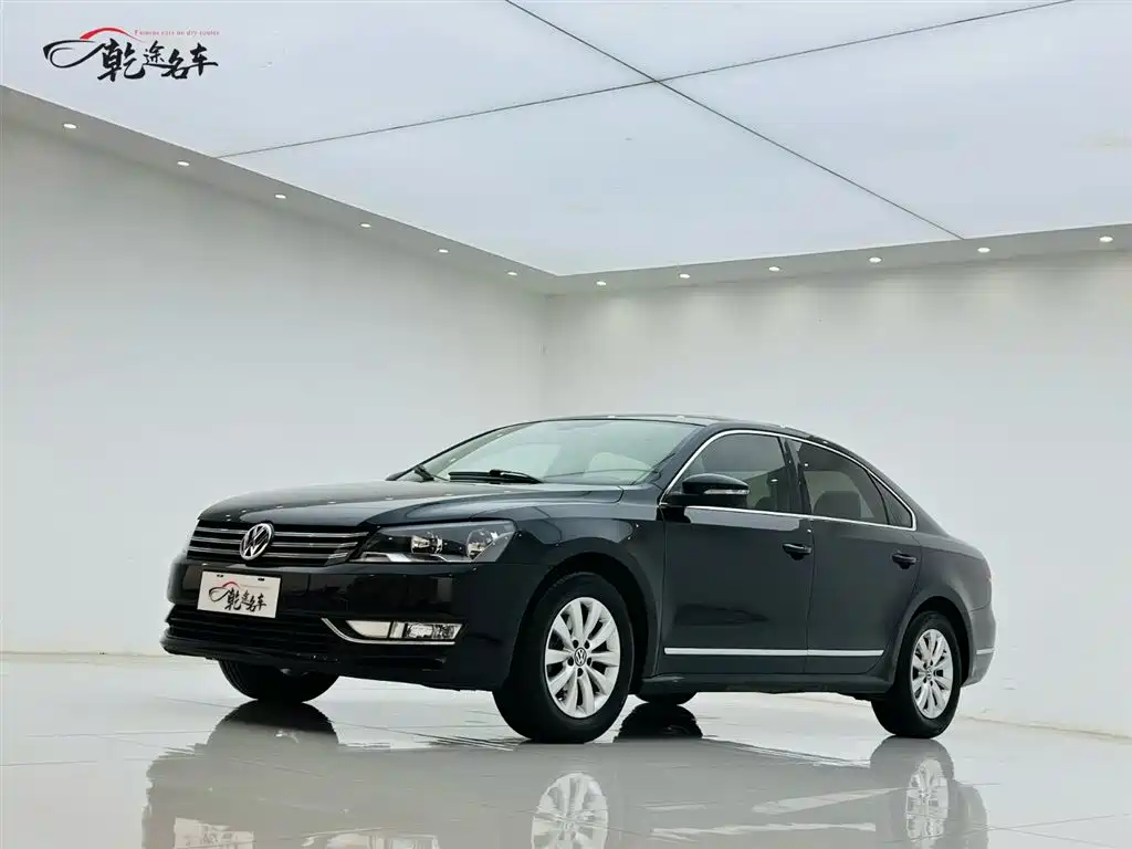 Volkswagen Passat 2015 — фото 1