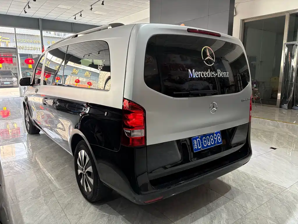 Mercedes-Benz Vito 2022 — фото 7